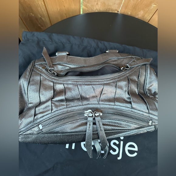 treesje Shoulder Bag - Picture 2 of 5